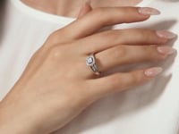 Diamond Halo Cluster Ring in 10K White and Rose Gold (0.25ct tw)