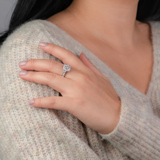 Cushion Cut Diamond Halo Engagement Ring in 18K Palladium White Gold (1.70ct tw)