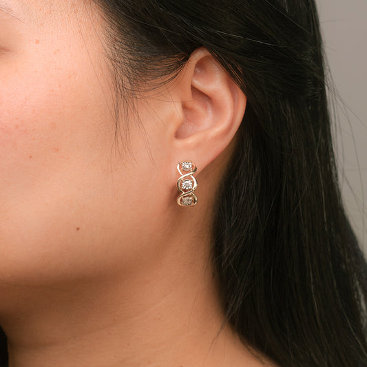 Diamond Hoop Earrings in 10K Yellow and White Gold (0.50 ct tw)