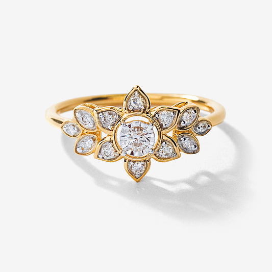 Flower Diamond Cluster Ring in 10K Yellow Gold (0.20 ct tw)