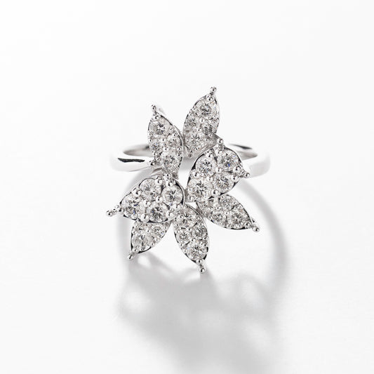 Diamond Dinner Ring in 10K White Gold (1.50 ct tw)