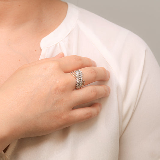 Diamond Cluster Ring in 10K Yellow and White Gold (0.75 ct tw)