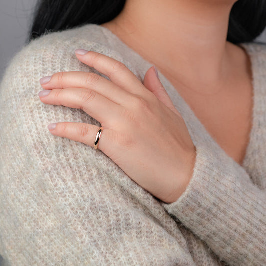 Low Dome Comfort Fit Wedding Band in 14K Yellow Gold (3MM)