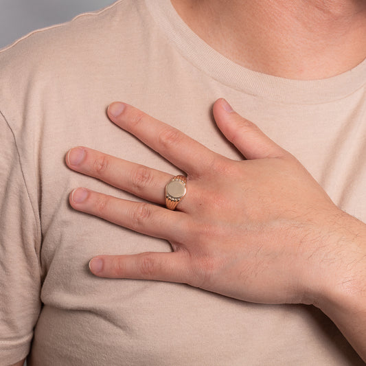 Men's Oval Signet Ring in 10K Yellow Gold