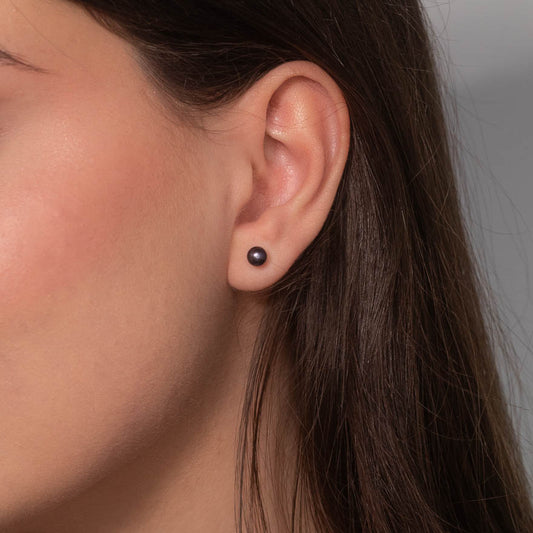 5-5.5mm Black Cultured Pearl Stud Earrings in 14K White Gold