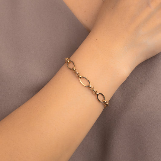 Oval Rolo Bracelet in 10K Yellow Gold