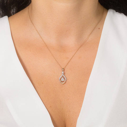 Diamond Cluster Necklace in 10K White and Yellow Gold (0.25 ct tw)