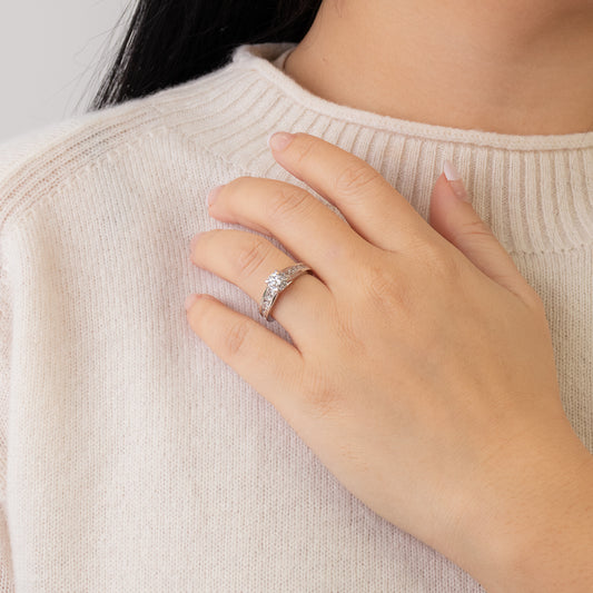 Diamond Engagement Ring in 14K White Gold (1.10 ct tw)