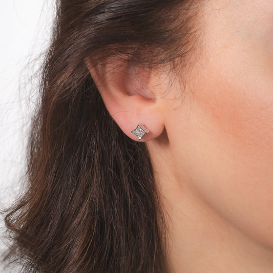 Princess Cut Diamond Cluster Stud Earrings in 14K White Gold (0.50 ct tw)