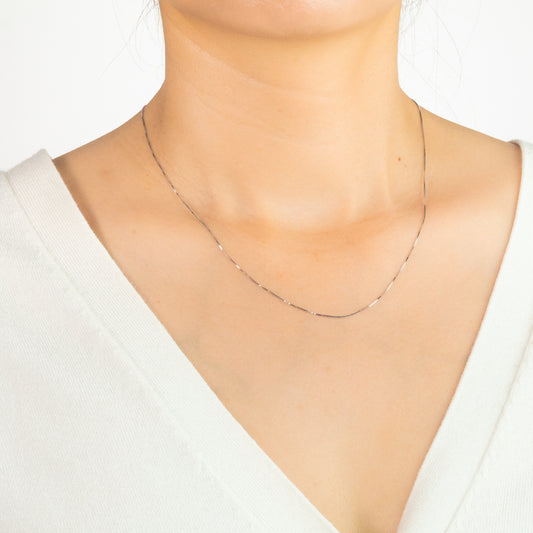 14K White Gold 0.60mm Box Chain (16")