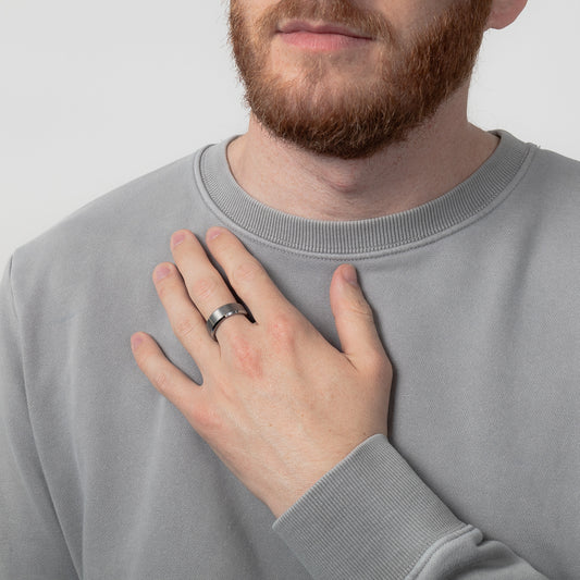 Men’s 8mm Tungsten Ring Brushed Centre Beveled Edge - Size 11