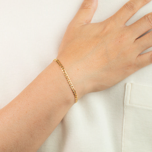 3.9mm Hollow Curb Bracelet in 10K Yellow Gold