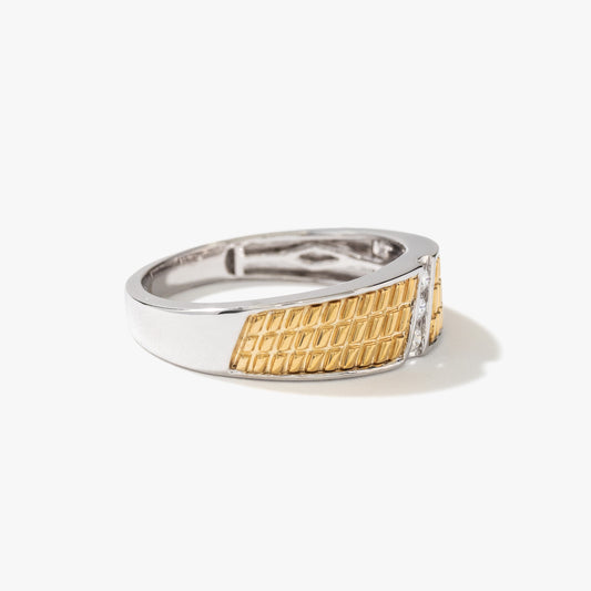 Men's Ring in 10K Yellow and White Gold (0.12 ct tw)