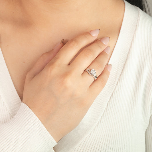 10K Yellow and White Gold Diamond Cluster Ring (0.25 ct tw)