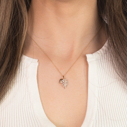 Diamond Leaf Pendant in 10K Yellow Gold (0.07 ct tw)