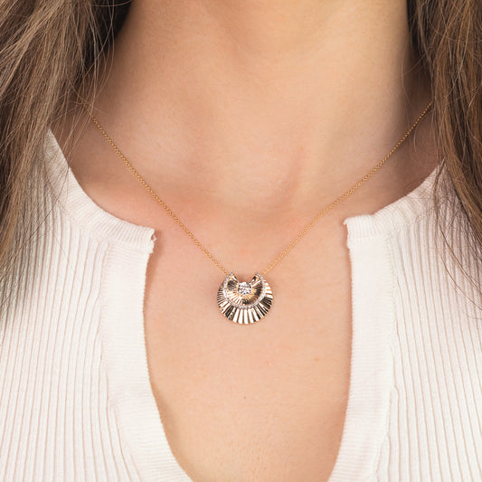 Diamond Sunray Necklace in 10K Yellow and White Gold (0.25 ct tw)