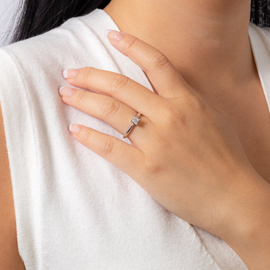 Princess Cut Diamond Solitaire Engagement Ring in 14K White Gold (0.35 ct tw)