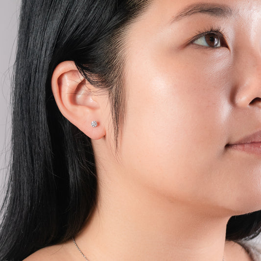 Solitaire Diamond Stud Earrings in 14K White Gold (0.50 ct tw)